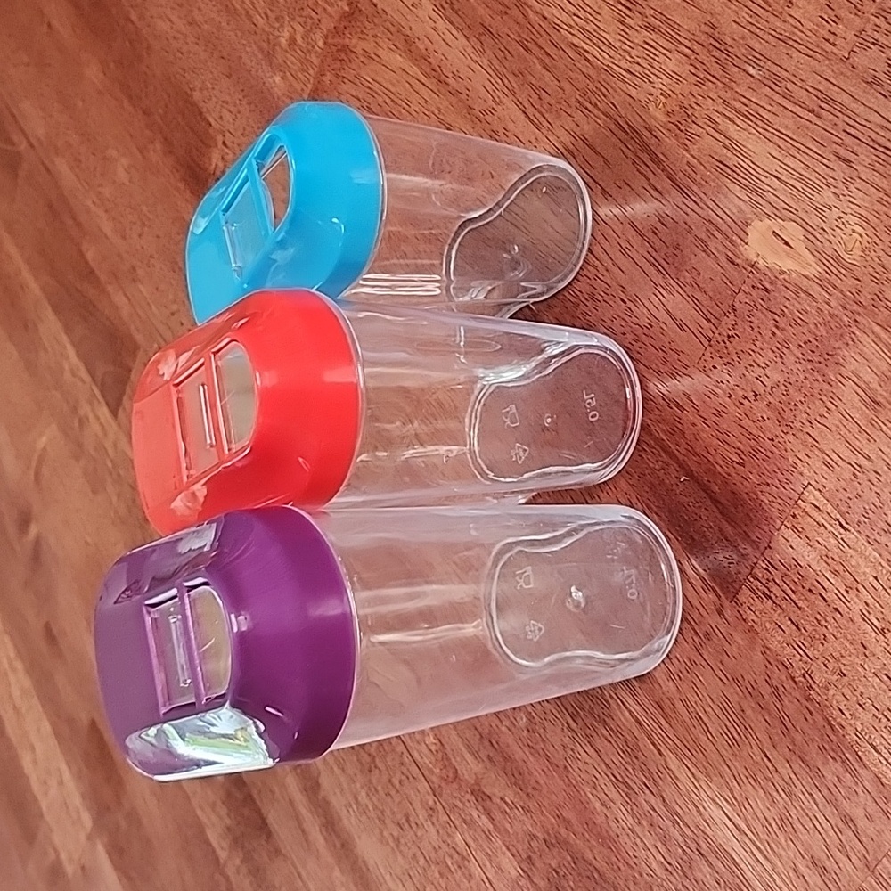 Small storage food containers